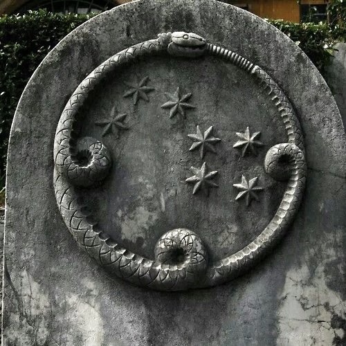 Detail on tombstone, Cimetière du Père-Lachaise, Paris, France